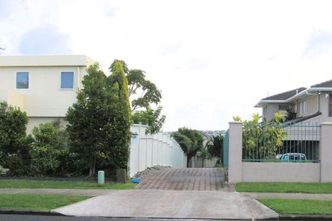 Photo of property in 87 Waller Avenue, Bucklands Beach, Auckland, 2012