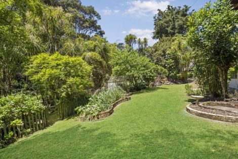 Photo of property in 32 Castleton Street, Birkdale, Auckland, 0626