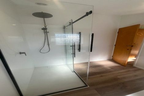 Photo of property in 5 Sanders Avenue, Westown, New Plymouth, 4310