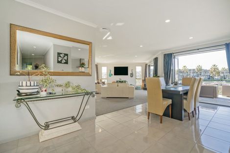 Photo of property in 10 Kelly Place, Whitianga, 3510