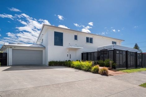 Photo of property in 16 Sutherland Avenue, Mount Maunganui, 3116