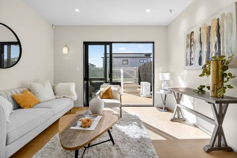 Photo of property in 17 Habitat Place, Hobsonville, Auckland, 0616