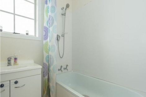 Photo of property in 46 Morrow Avenue, St Andrews, Hamilton, 3200