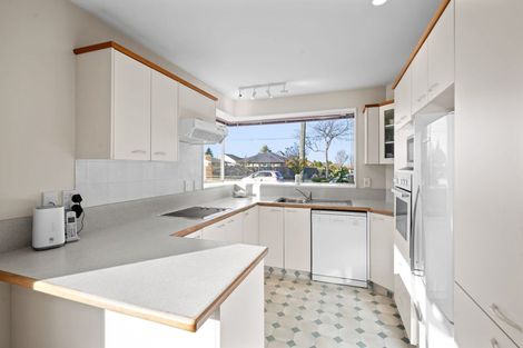 Photo of property in 2/15 Withells Road, Avonhead, Christchurch, 8042