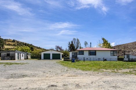 Photo of property in 98 Lewis Road, View Hill, Oxford, 7495