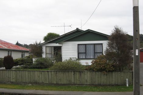 Photo of property in 53 Inverness Street, Dunollie, Runanga, 7803