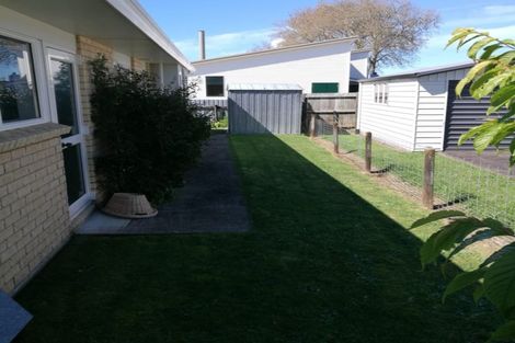Photo of property in 6 Carisbrooke Street, Aranui, Christchurch, 8061