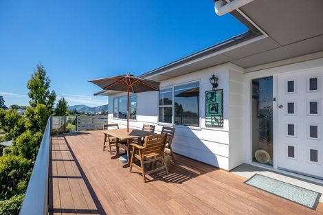 Photo of property in 93 Princes Drive, Britannia Heights, Nelson, 7010