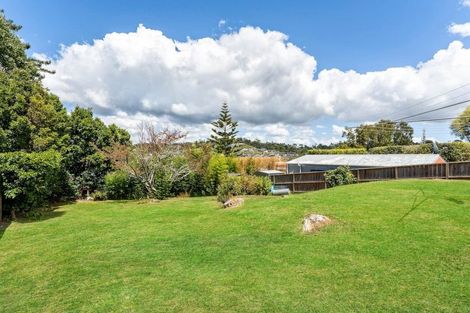 Photo of property in 11 Totara Road, Stanmore Bay, Whangaparaoa, 0932