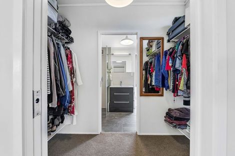 Photo of property in 13 Cargill Place, Frankleigh Park, New Plymouth, 4310