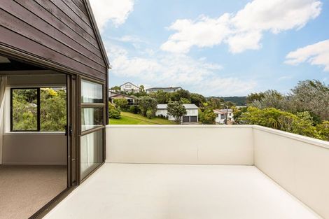 Photo of property in 18 Langwell Place, Papakowhai, Porirua, 5024