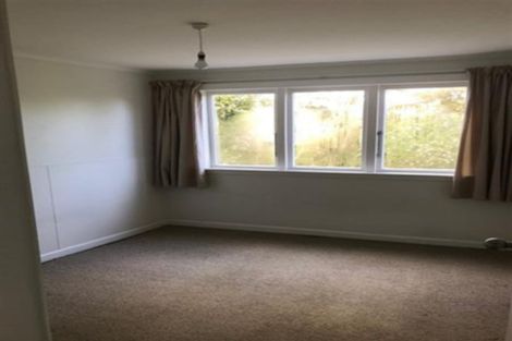 Photo of property in 514 West Coast Road, Oratia, Auckland, 0604