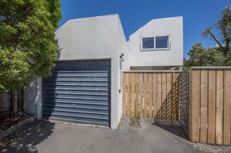 Photo of property in 10 Marine Parade, North New Brighton, Christchurch, 8083