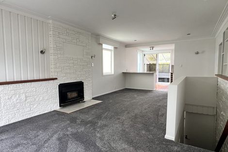 Photo of property in 4 Elliott Avenue, Bayview, Auckland, 0629