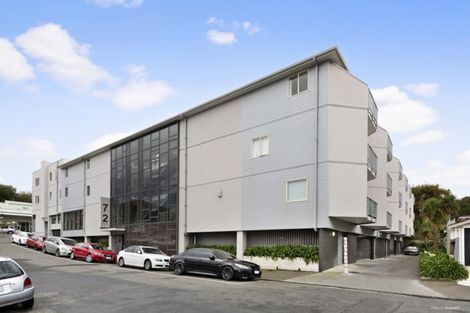 Photo of property in Luxford Villas, 105/72 Herald Street, Berhampore, Wellington, 6023