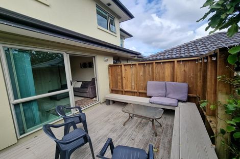 Photo of property in 15 Meteor Place, Schnapper Rock, Auckland, 0632