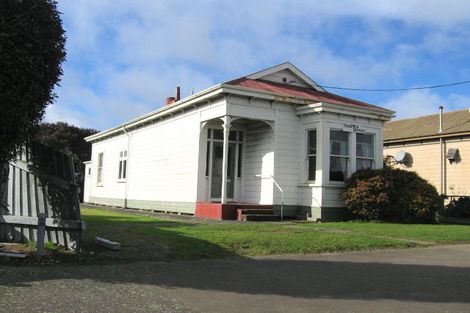 Photo of property in 239 Ruahine Street, Roslyn, Palmerston North, 4414