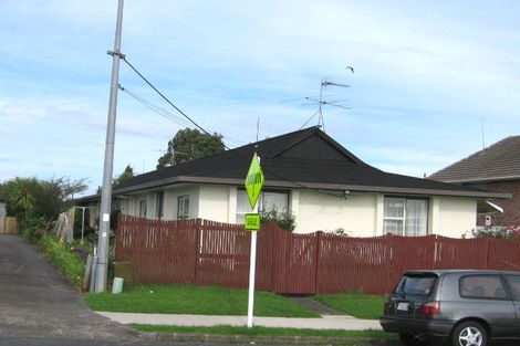 Photo of property in 3/83 Macleans Road, Bucklands Beach, Auckland, 2014