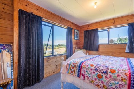 Photo of property in 338 Ngarara Road, Waikanae, 5391