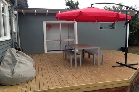 Photo of property in 96 Charles Street, Westshore, Napier, 4110