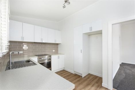 Photo of property in 37 Wesley Street, South Dunedin, Dunedin, 9012