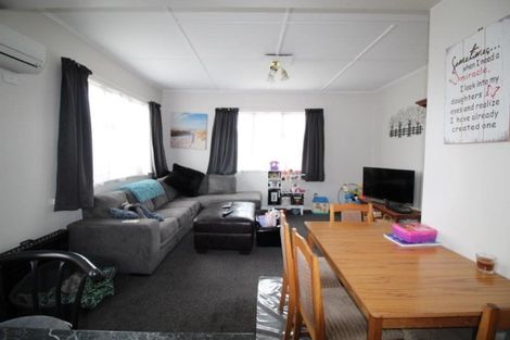 Photo of property in 11 Lockerbie Street, Turnbull Thomson Park, Invercargill, 9810