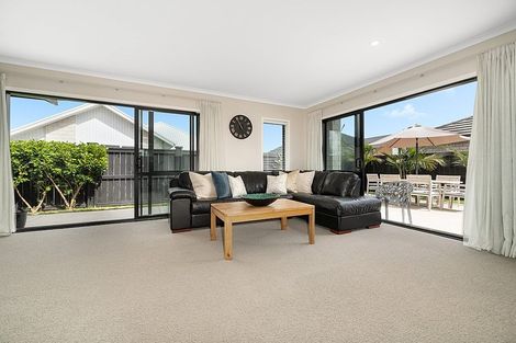 Photo of property in 114 Palm Springs Boulevard, Papamoa Beach, Papamoa, 3118