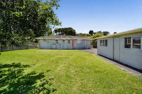 Photo of property in 11 Warkworth Grove, Bell Block, New Plymouth, 4312