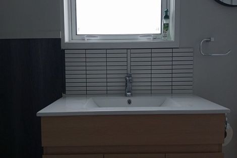 Photo of property in 3/223 Birkdale Road, Birkdale, Auckland, 0626