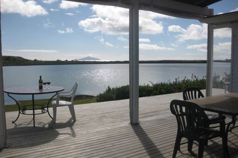 Photo of property in 249 Cove Road, Waipu, 0582