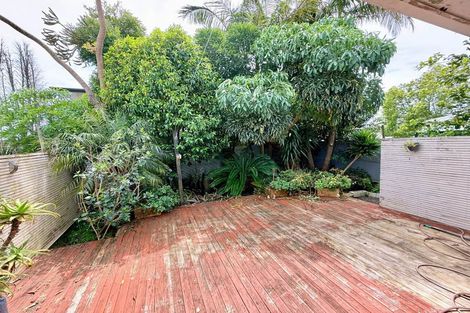 Photo of property in 1/37 Mcleod Road, Weymouth, Auckland, 2103