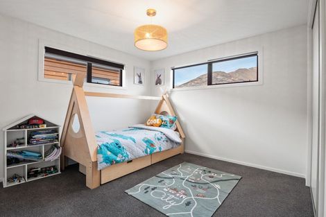 Photo of property in 9 Clover Lane, Lake Hayes, Queenstown, 9304