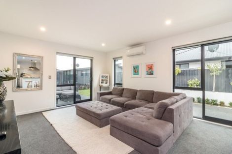 Photo of property in 25 William Nicholls Drive, Belfast, Christchurch, 8051