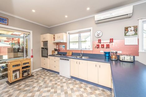 Photo of property in 105 Anzac Parade, Whanganui East, Whanganui, 4500