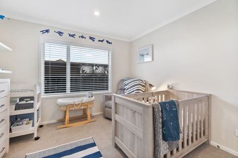 Photo of property in 58 Montgomery Crescent, Kinloch, Taupo, 3377