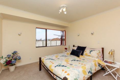 Photo of property in 7 Sandel Rise, Merrilands, New Plymouth, 4312