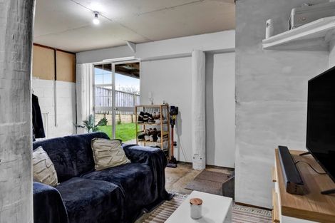 Photo of property in 73 Heta Road, Highlands Park, New Plymouth, 4312