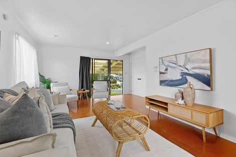 Photo of property in 6b Marjorie Lane, Papamoa Beach, Papamoa, 3118