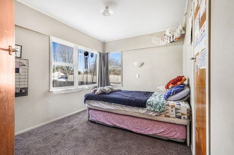Photo of property in 24 Cotton Street, St Andrews, Hamilton, 3200