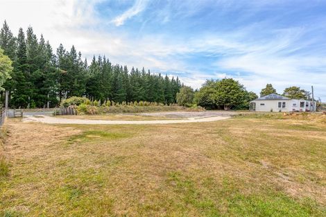 Photo of property in 1609 State Highway 2, Kiriwhakapapa, Masterton, 5881