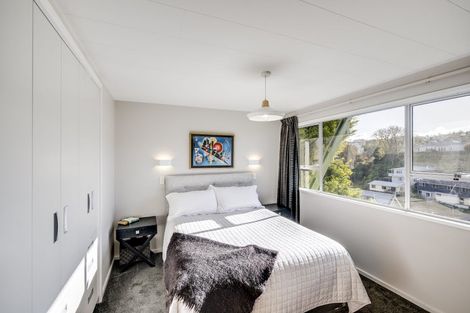 Photo of property in 18 Hadfield Terrace, Bluff Hill, Napier, 4110