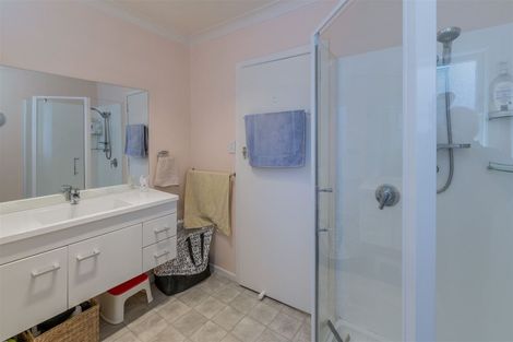 Photo of property in 38 York Street, Levin, 5510