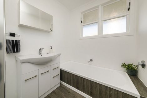 Photo of property in 3a Duff Crescent, Highbury, Palmerston North, 4412