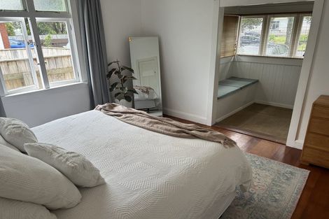 Photo of property in 93 Riverside Drive, Waiwhetu, Lower Hutt, 5010