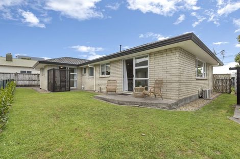 Photo of property in 1/46 Dorset Avenue, Westown, New Plymouth, 4310