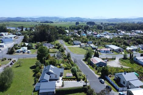 Photo of property in 8 Mcvicar Street, Tuatapere, 9620
