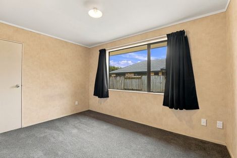 Photo of property in 71 Meridian Grove, Kelvin Grove, Palmerston North, 4414