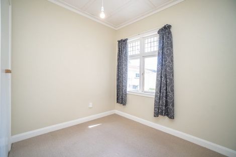 Photo of property in 19 South Street, West End, Palmerston North, 4410