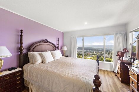 Photo of property in 89 Ashton Fitchett Drive, Brooklyn, Wellington, 6021