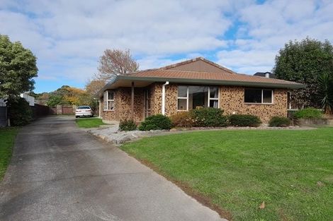 Photo of property in 2 Coronet Place, Awapuni, Palmerston North, 4412